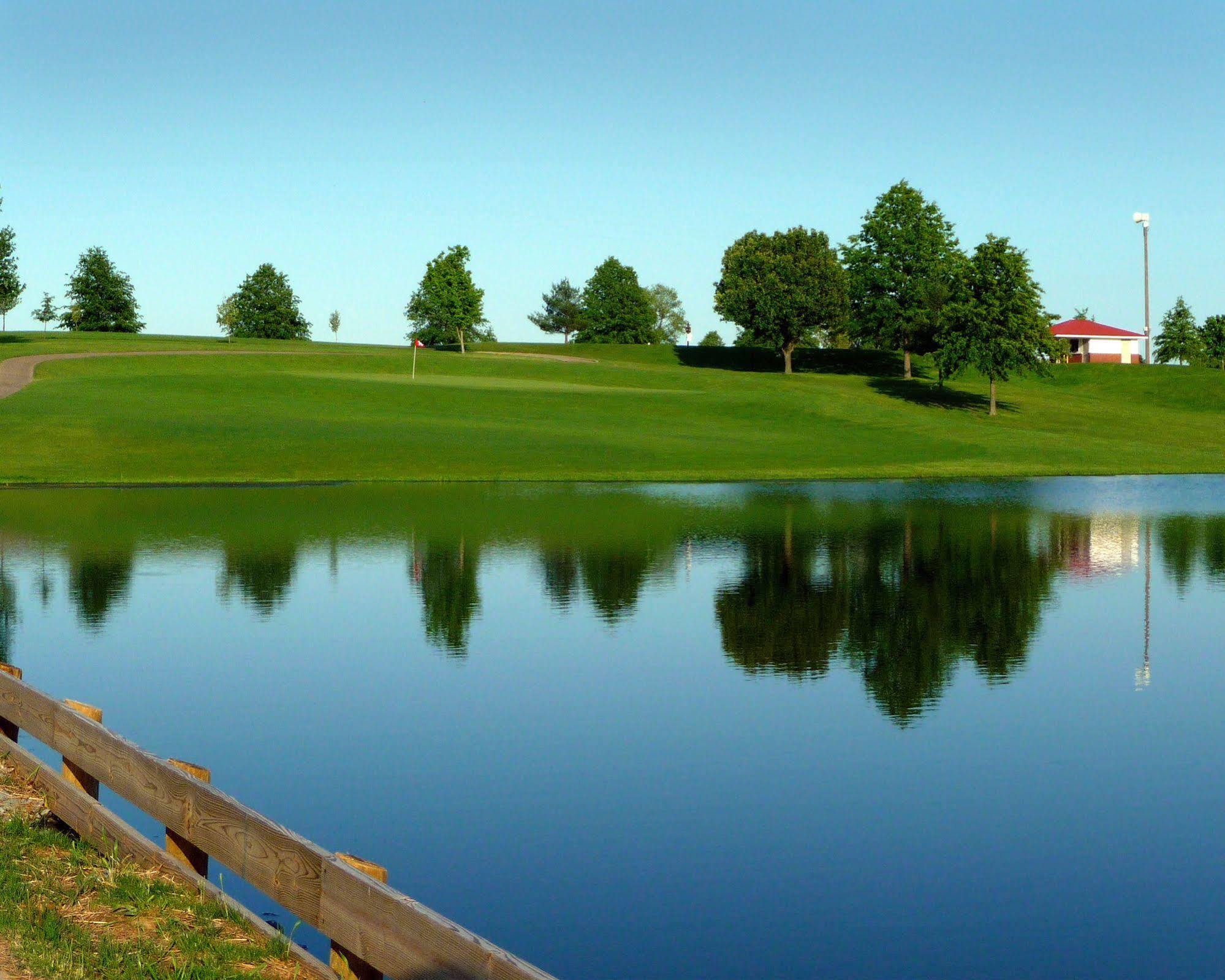 Bright Leaf Golf Resort Harrodsburg Exteriér fotografie